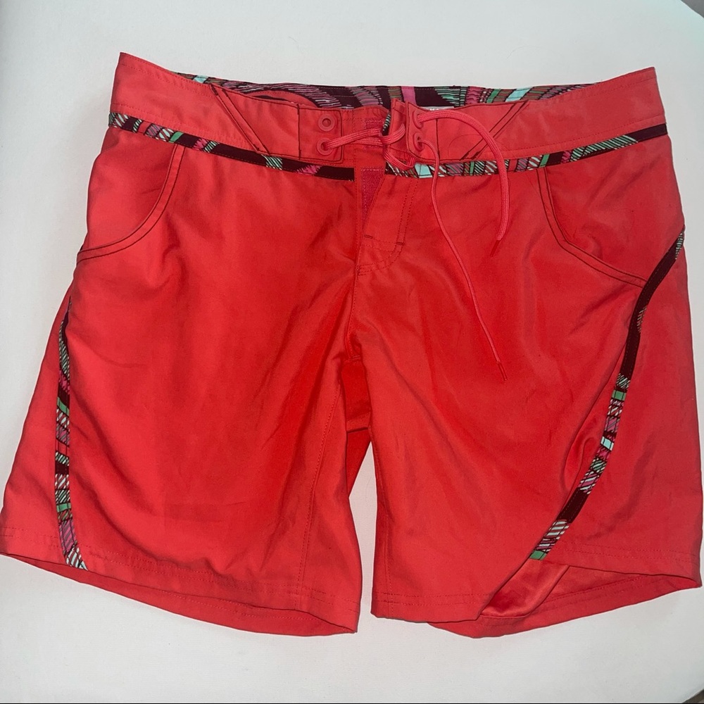 NWT: Omni-Shade PFG Columbia Women’s Shorts